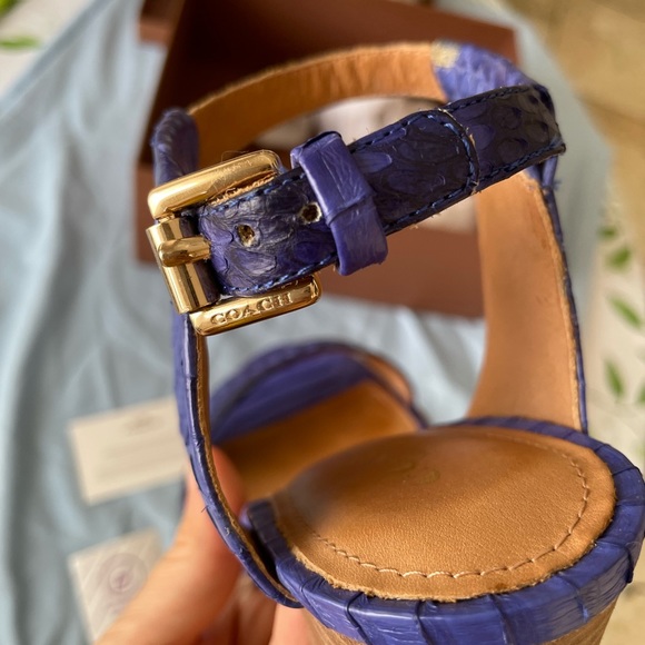 Coach Lexey Solid Snake skin embossed chunky heel sandals size 5.5 - Picture 6 of 12